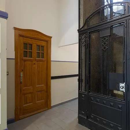 Apartament Feels Like *