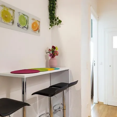 Apartament Feels Like